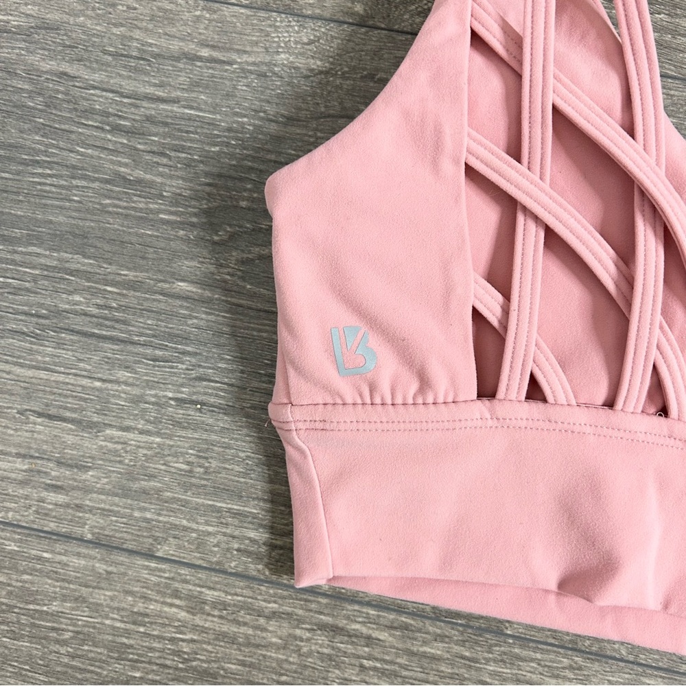 BuffBunny Monarch Sports Bra Pink Salt Size XS Activewear Crop Gym Workout - Picture 6 of 7